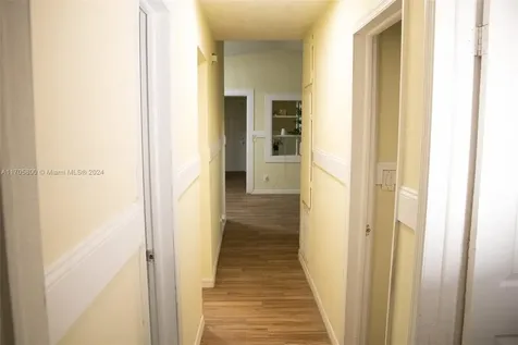 309 Ronnie Circle Orlando FL 32811