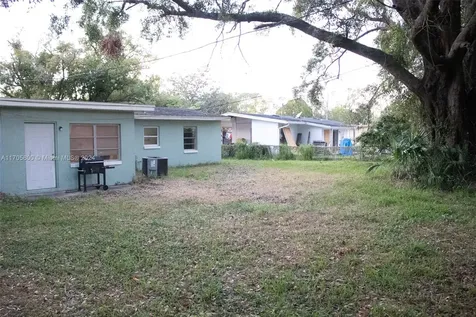309 Ronnie Circle Orlando FL 32811