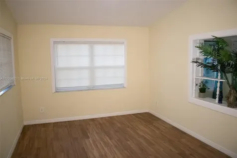 309 Ronnie Circle Orlando FL 32811