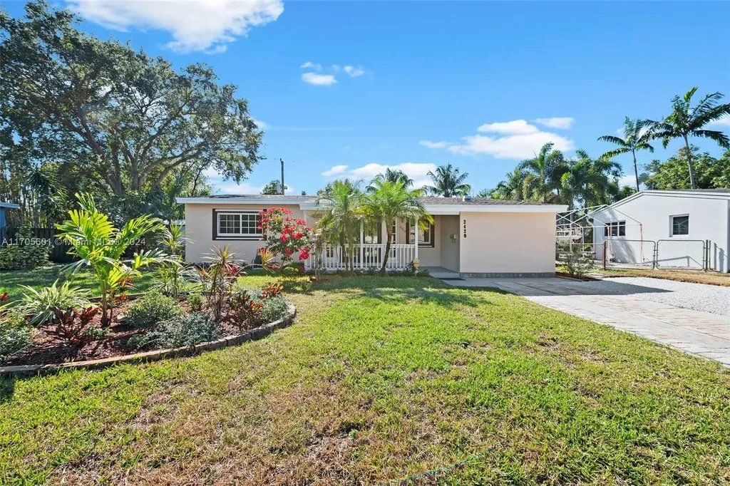 2420 SW 15th Street Fort Lauderdale FL 33312