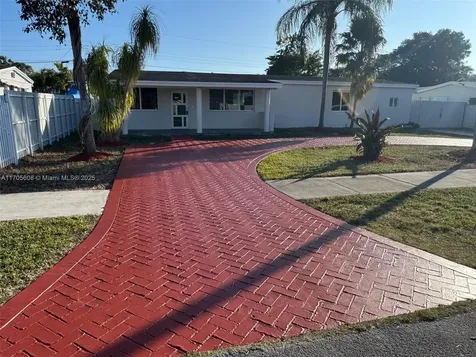 5325 SW 99th Court Miami FL 33165