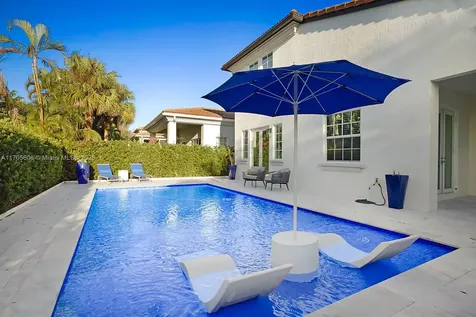 721 Bocce Court Palm Beach Gardens FL 33410