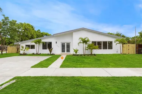 17600 NE 4th Avenue North Miami Beach FL 33162