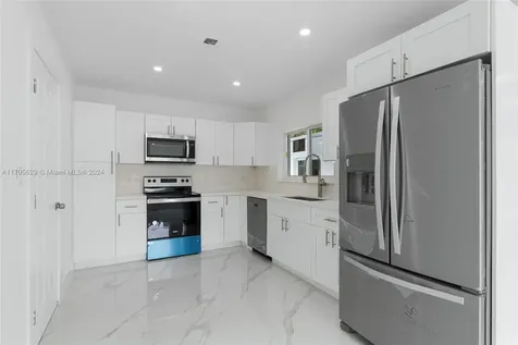 17600 NE 4th Avenue North Miami Beach FL 33162