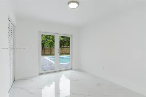 17600 NE 4th Avenue North Miami Beach FL 33162