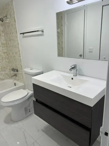 15600 NW 7th Avenue Miami FL 33169