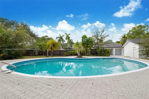 7675 SW 132nd Street Pinecrest FL 33156