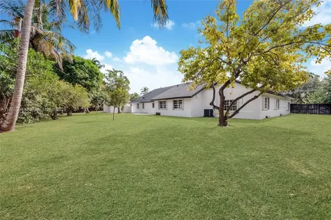 7675 SW 132nd Street Pinecrest FL 33156