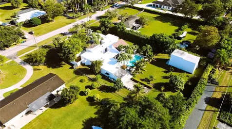 10420 SW 64th Street Miami FL 33173