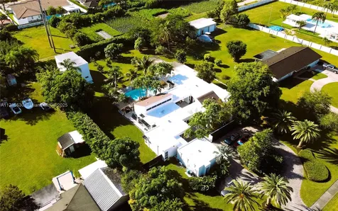 10420 SW 64th Street Miami FL 33173