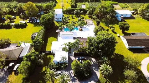 10420 SW 64th Street Miami FL 33173