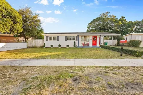 2340 NW 180th Terrace Miami Gardens FL 33056