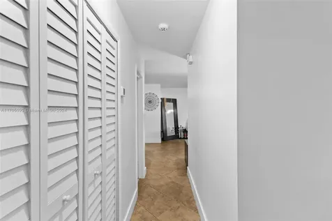 2340 NW 180th Terrace Miami Gardens FL 33056