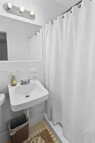 2340 NW 180th Terrace Miami Gardens FL 33056
