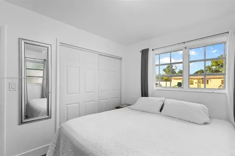2340 NW 180th Terrace Miami Gardens FL 33056