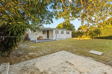 2340 NW 180th Terrace Miami Gardens FL 33056