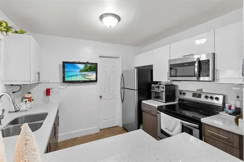 2340 NW 180th Terrace Miami Gardens FL 33056