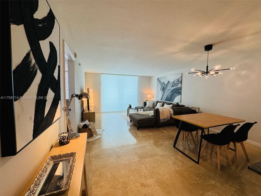 1200 Brickell Bay Drive Miami FL 33131