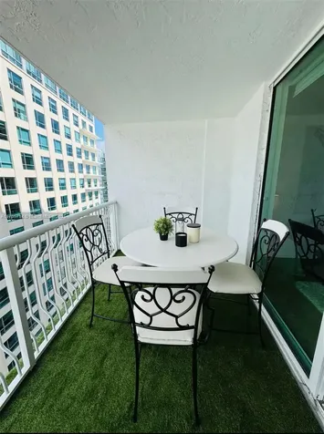 1200 Brickell Bay Drive Miami FL 33131