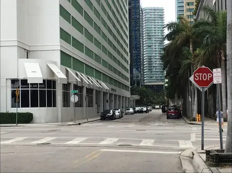 1200 Brickell Bay Drive Miami FL 33131