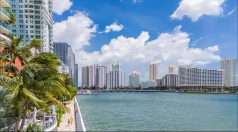 1200 Brickell Bay Drive Miami FL 33131