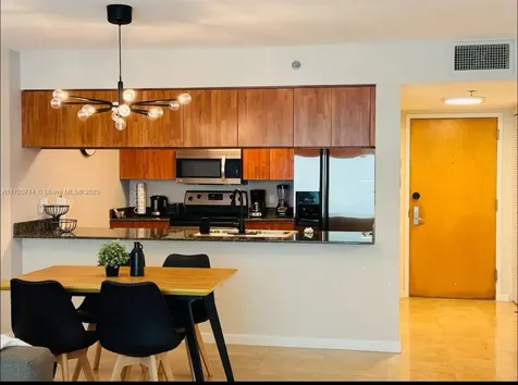 1200 Brickell Bay Drive Miami FL 33131
