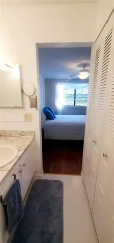 10304 Sunrise Lakes Boulevard Sunrise FL 33322