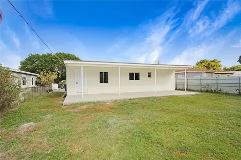 1430 NE 142nd Street North Miami FL 33161