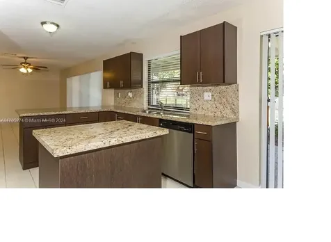9935 NW 20th Street Coral Springs FL 33071