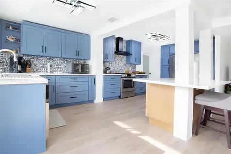 808 Mission Hill Road Boynton Beach FL 33435