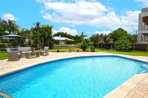 808 Mission Hill Road Boynton Beach FL 33435