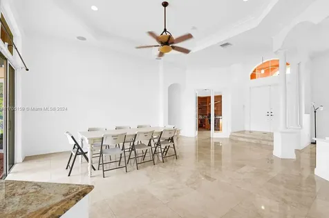 11001 Pine Lodge Trail Davie FL 33328
