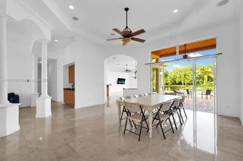 11001 Pine Lodge Trail Davie FL 33328
