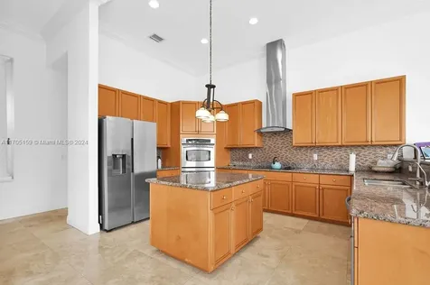 11001 Pine Lodge Trail Davie FL 33328