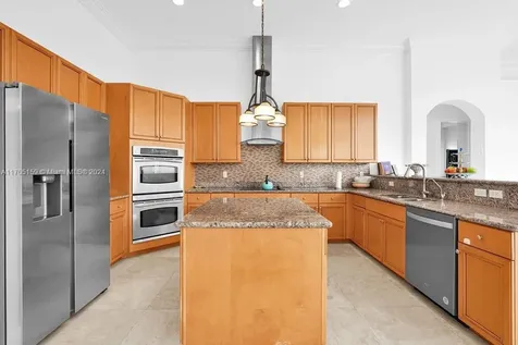11001 Pine Lodge Trail Davie FL 33328