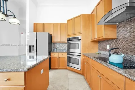 11001 Pine Lodge Trail Davie FL 33328