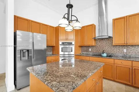 11001 Pine Lodge Trail Davie FL 33328