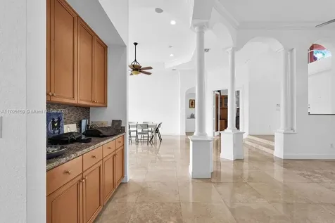 11001 Pine Lodge Trail Davie FL 33328