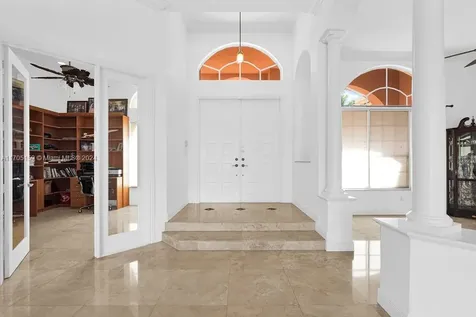 11001 Pine Lodge Trail Davie FL 33328