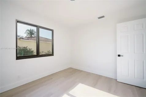 3051 NW 123rd Avenue Coral Springs FL 33065