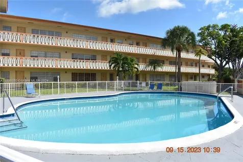 11855 NE 19th Drive North Miami FL 33181