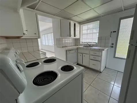 11855 NE 19th Drive North Miami FL 33181