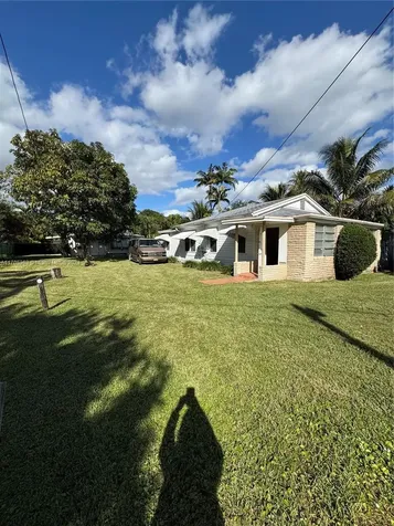 161 NW 156th Street Miami FL 33169