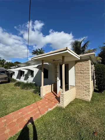 161 NW 156th Street Miami FL 33169
