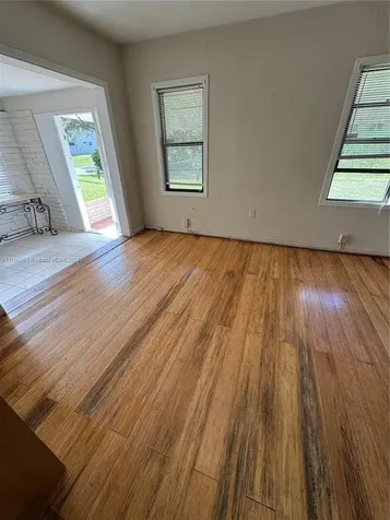 161 NW 156th Street Miami FL 33169