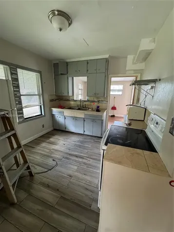 161 NW 156th Street Miami FL 33169