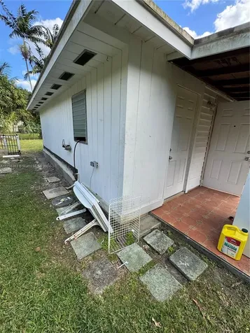 161 NW 156th Street Miami FL 33169