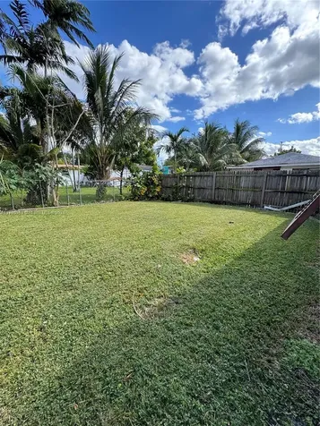 161 NW 156th Street Miami FL 33169