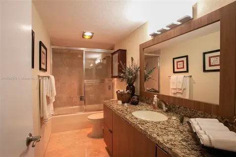1800 NE 114th Street Miami FL 33181