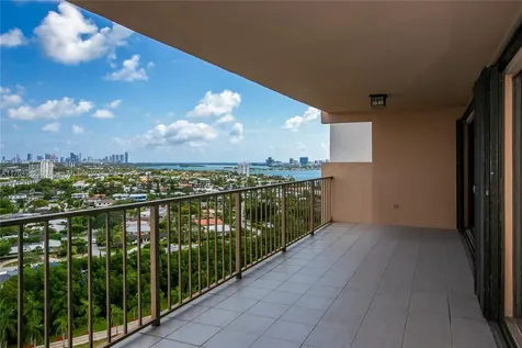 1800 NE 114th Street Miami FL 33181